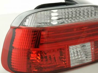 Takavalot BMW serie 5 saloon type E39 vm. 95-00 punainen valkoinen Takavalot 4
