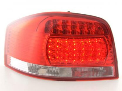LED-takavalot Audi A3 type 8P vm. 03-07 kirkas/punainen Takavalot 2
