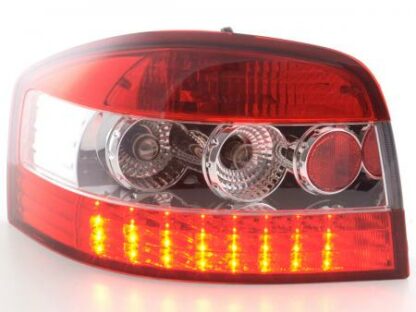 LED-takavalot Audi A3 type 8P vm. 03-05 kirkas/punainen Takavalot 3