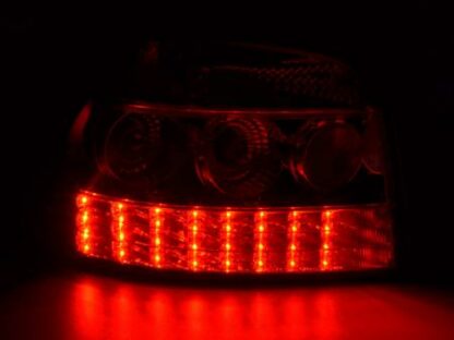 LED-takavalot Audi A3 type 8P vm. 03-05 kirkas/punainen Takavalot 4