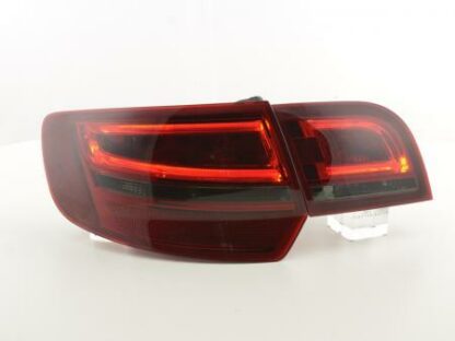 LED-takavalot Audi A3 Sportback (8PA) vm. 04-08 punainen/musta Takavalot 2
