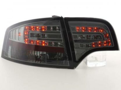 LED-takavalot Audi A4 saloon type 8E vm. 04-07 musta Takavalot