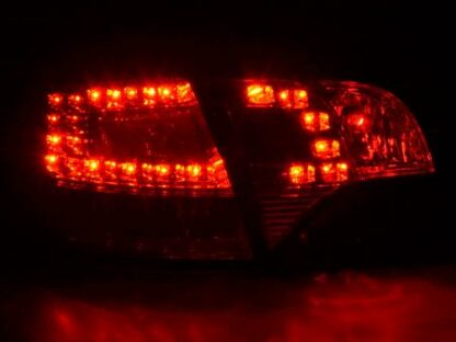 LED-takavalot Audi A4 Avant type 8E vm. 04-08 punainen/kirkas Takavalot 4