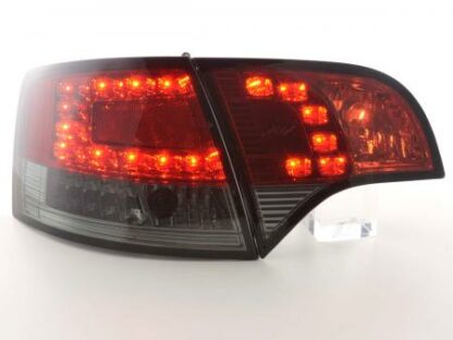 LED-takavalot Audi A4 Avant type 8E vm. 04-08 punainen/musta Takavalot 2