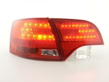 LED-takavalot Audi A4 B7 8E Avant vm. 04-08 punainen/kirkas Takavalot 3
