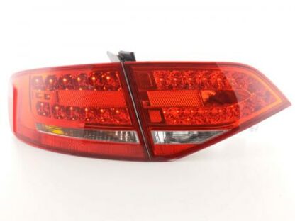 LED-takavalot Audi A4 B8 8K saloon vm. 07- punainen/kirkas Takavalot 2