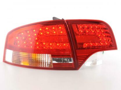 LED-takavalot Audi A4 B7 8E saloon vm. 04-07 punainen/kirkas Takavalot