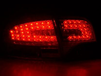 LED-takavalot Audi A4 B7 8E saloon vm. 04-07 punainen/kirkas Takavalot 4