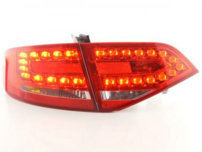 LED-takavalot Audi A4 type 8K saloon punainen/kirkas Takavalot 3