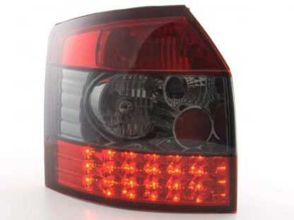 LED-takavalot Audi A4 Avant type 8E vm. 01-04 musta/punainen Takavalot