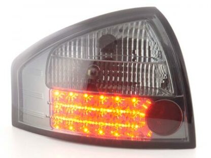 LED-takavalot Audi A6 saloon type 4B vm. 97-03 musta Takavalot 3