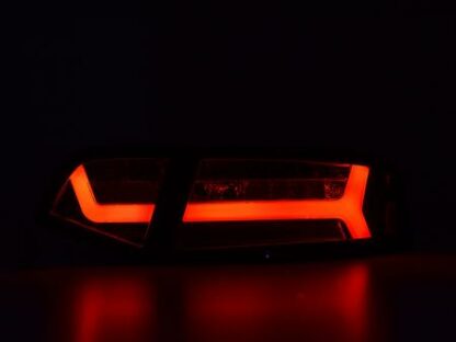 LED-takavalot Audi A6 4F saloon vm. 08-11 punainen/smoke dynaamisella vilkulla Takavalot 2