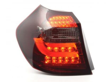 LED-takavalot BMW serie 1 E87/E81 3/5-Dr. vm. 07-11 punainen/musta Takavalot 2