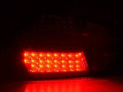 LED-takavalot BMW serie 3 saloon type E90 vm. 05-08 musta/punainen Takavalot 4