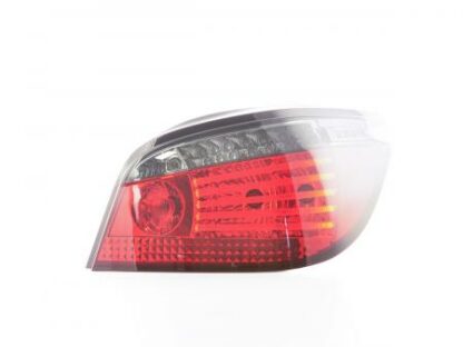 LED-takavalot BMW-sarja 5 E60 saloon vm. 03-07 punainen/smoke dynaamisella vilkulla Takavalot