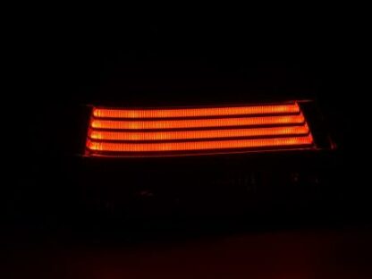 LED-takavalot BMW serie 5 E39 saloon punainen/musta Takavalot 2