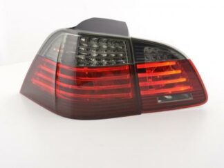 LED-takavalot BMW serie 5 Touring E61 vm. 2003-2006 punainen/musta Takavalot