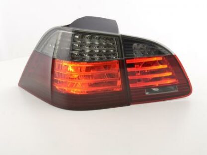 LED-takavalot BMW serie 5 Touring E61 vm. 2003-2006 punainen/musta Takavalot 2