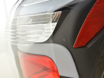 LED-takavalot Ford Focus 3 hutchback vm. 11-14 musta dynaamisella vilkulla Takavalot 4