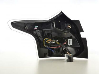 LED-takavalot Ford Focus 3 vm. 10-14 musta dynaamisella vilkulla Takavalot 2