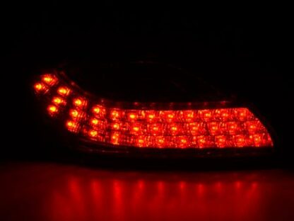 LED-takavalot Mazda 2 DE vm. 07- punainen/kirkas Takavalot 4