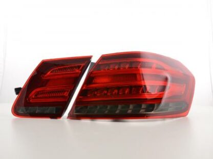 LED-takavalot Mercedes Benz E-class saloon W212 vm. from 2013 punainen/musta Takavalot