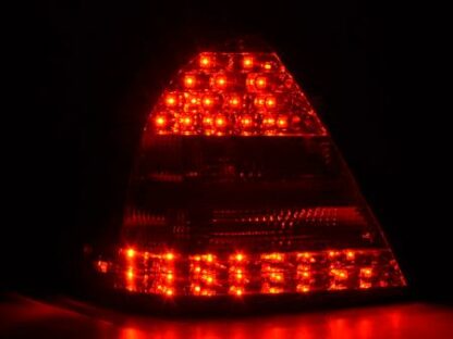 LED-takavalot Mercedes C-Class W203 saloon vm. 05-07 punainen/kirkas Takavalot 4