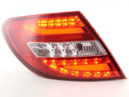 LED-takavalot Mercedes C-Class Typ W204 vm. 07-11 punainen /kirkas Takavalot 3