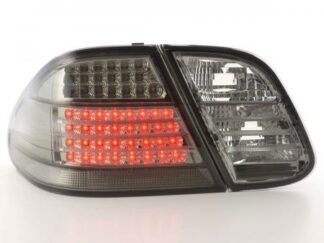 LED-takavalot Mercedes CLK type 208 vm. 97-03 musta Takavalot