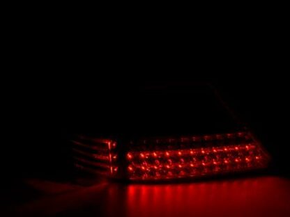 LED-takavalot Mercedes CLK type W209 vm. 02-05 punainen/musta Takavalot 4