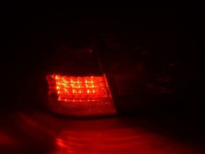 LED-takavalot Mercedes E-Class Combi (210) vm. 99-03 punainen/musta Takavalot 4