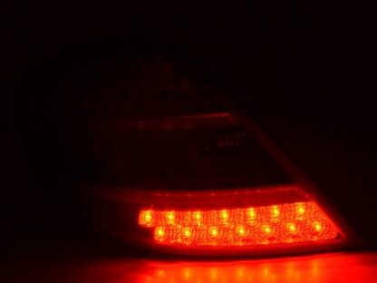 LED-takavalot Mercedes SLK 171 vm. 2004-2011 musta/punainen Takavalot 4