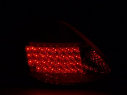 LED-takavalot Opel Astra H 5-dr vm. 04- punainen/kirkas Takavalot 4