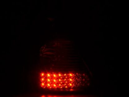 LED-takavalot Renault Clio type B vm. 01-04 musta Takavalot 4