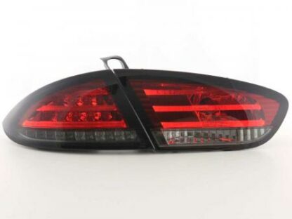 LED-takavalot Seat Leon type 1P vm. 09- punainen/musta Takavalot