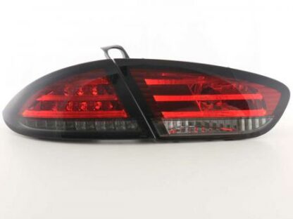 LED-takavalot Seat Leon type 1P vm. 09- punainen/musta Takavalot 2