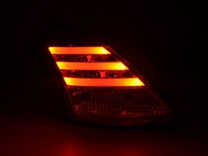 LED-takavalot Suzuki Swift Sport vm. 2011-2013 punainen/kirkas Takavalot 3