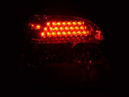 LED-takavalot VW Golf 3 type 1HXO vm. 92-97 kirkas/punainen Takavalot 4