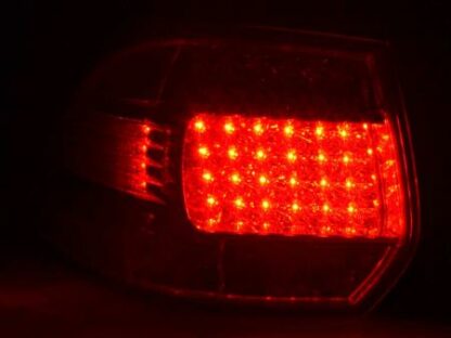 LED-takavalot VW Golf 5 Variant type 1KM vm. 07-09 kirkas/punainen Takavalot 4