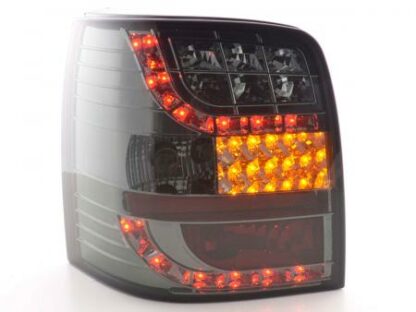 LED-takavalot VW Passat 3BG Variant vm. 01-02 musta - Image 4