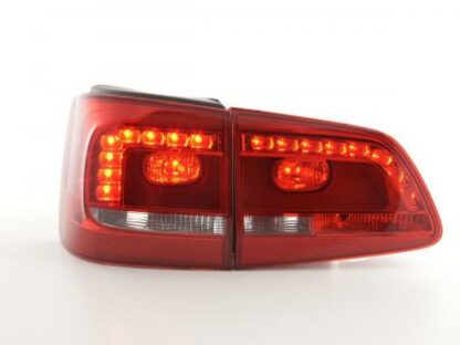 LED-takavalot VW Touran vm. 11- punainen/kirkas - Image 2