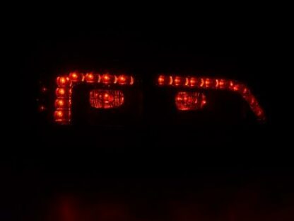 LED-takavalot VW Touran vm. 11- punainen/musta Takavalot 3