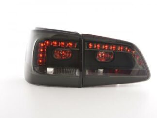 LED-takavalot VW Touran vm. 11- musta Takavalot