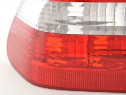 Takavalot BMW serie 3 saloon type E46 vm. 01-05 valkoinen punainen Takavalot 3