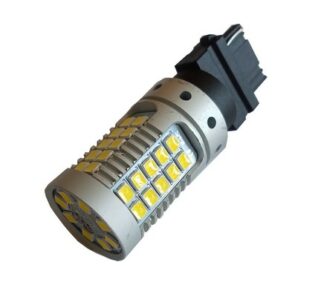 LED-peruutusvalo T25 3156 superkirkas - 2400 lumenia