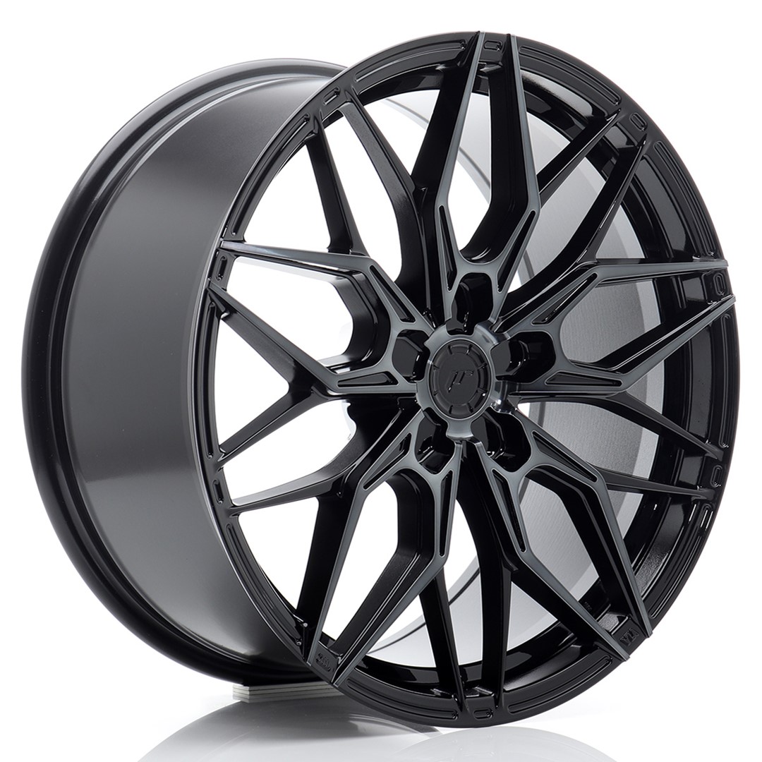 Japan Racing JR46 -vanteet – 19×8,5 – Custom – Black Japan Racing JR46 -vanteet - 19x8,5 - Custom - Black