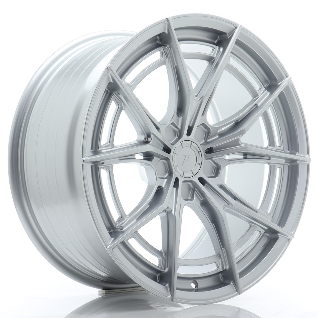 Japan Racing JR50 -vanteet – 19×9,5 – Custom – Silver Japan Racing JR50 -vanteet - 19x9,5 - Custom - Silver