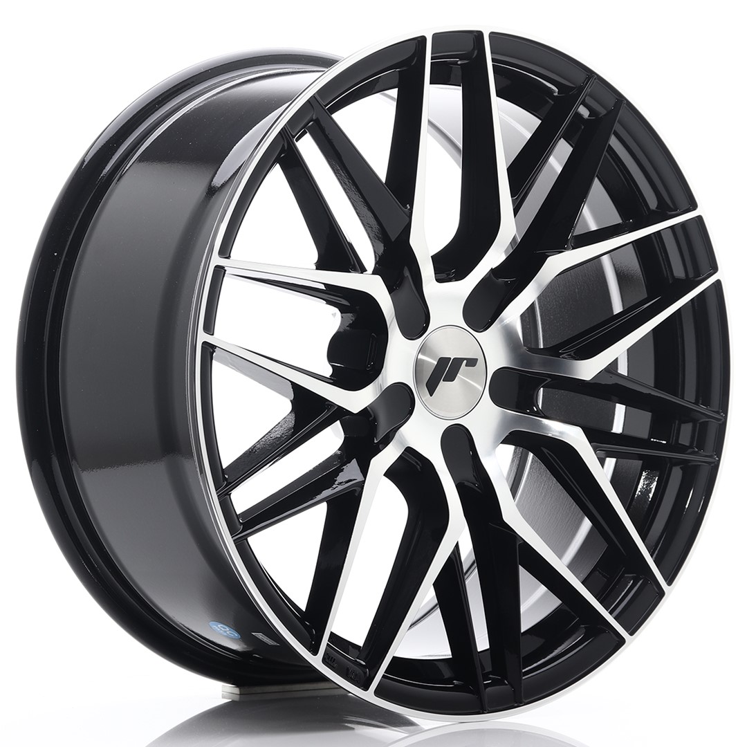 Japan Racing JR28 -vanteet – 18×8,5 – Custom – Black Japan Racing JR28 -vanteet - 18x8,5 - Custom - Black