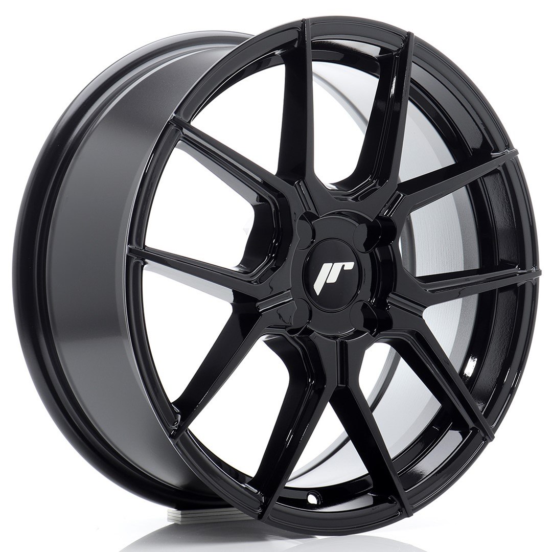 Japan Racing JR30 -vanteet – 17×7 – Custom – Black Japan Racing JR30 -vanteet - 17x7 - Custom - Black