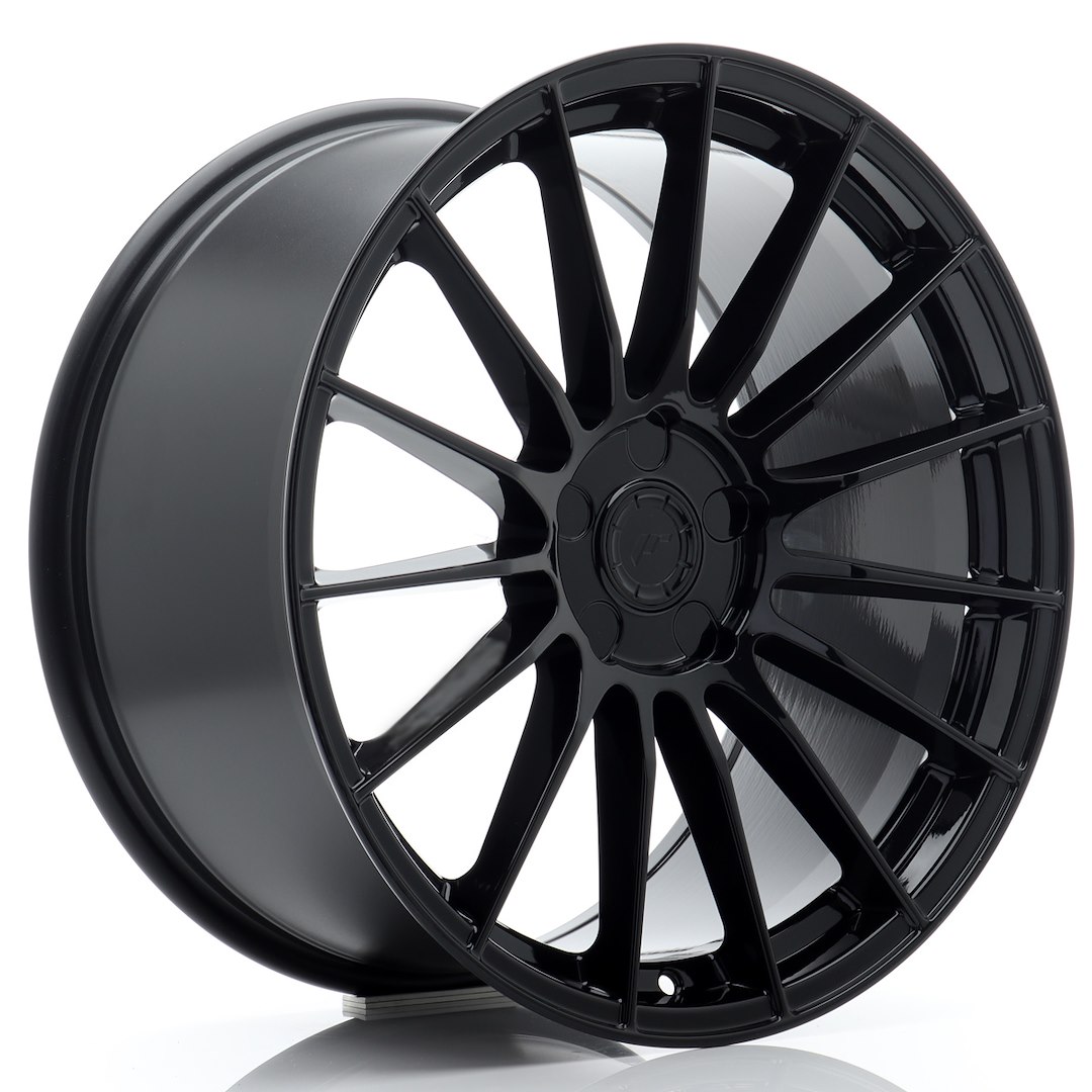 Japan Racing SL-05 Superlight -vanteet – 19×9,5 – Custom – Black Japan Racing SL-05 Superlight -vanteet - 19x9,5 - Custom - Black